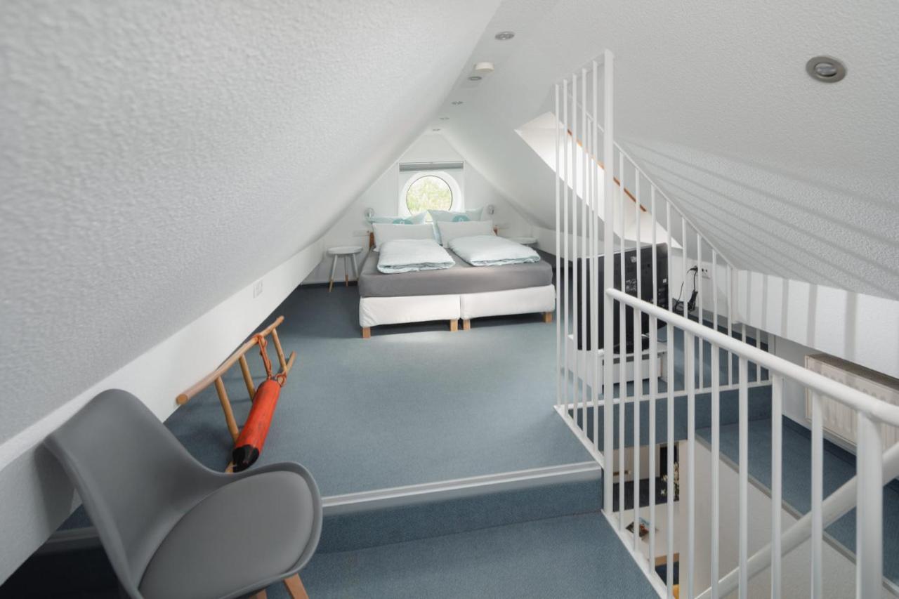 Ferienwohnung Schwalbennest 노르데메이 외부 사진